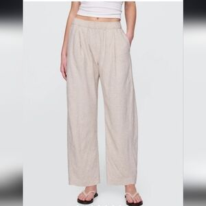 Gap Mid Rise Linen-Blend Easy Barrel Pants - MP